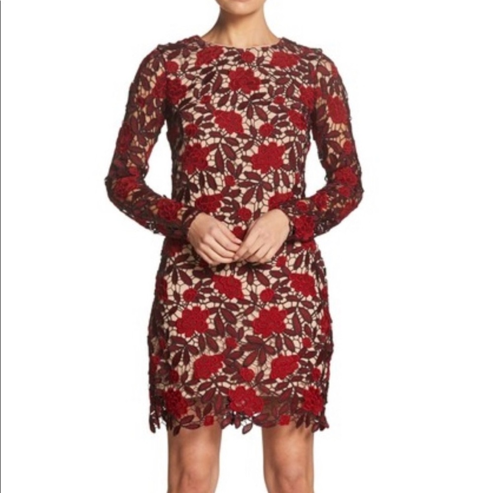 Dress the population size S Jessica Red Lace
